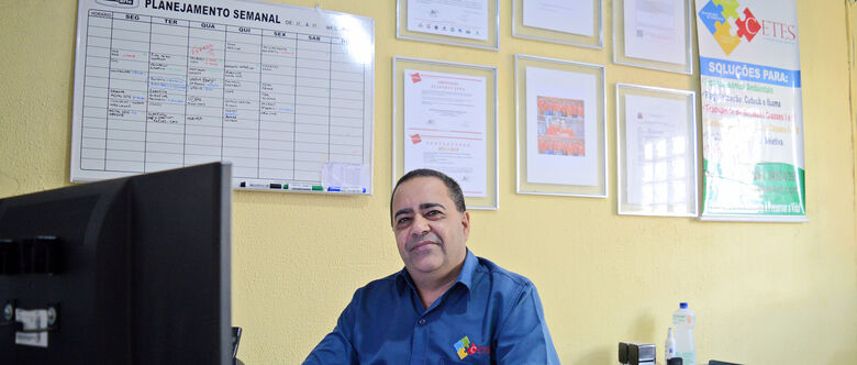 Diretor da empresa, engenheiro químico José Cláudio G. Silva
