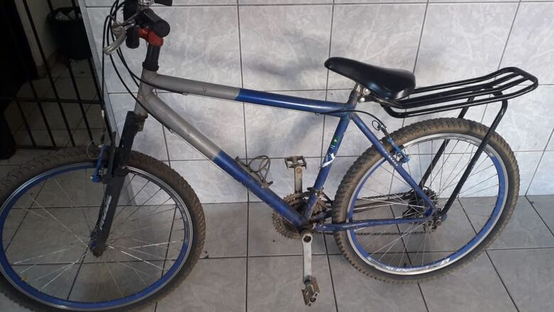 Bicicleta furtada foi recuperada por policiais