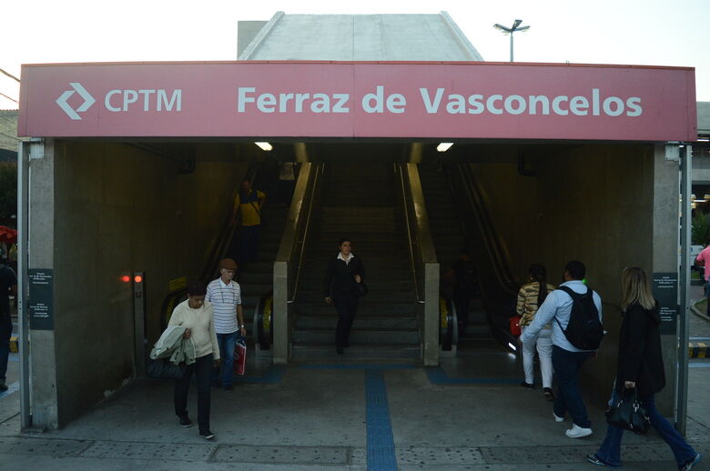 Estação Ferraz de Vasconcelos recebe no sábado vacinação contra o sarampo