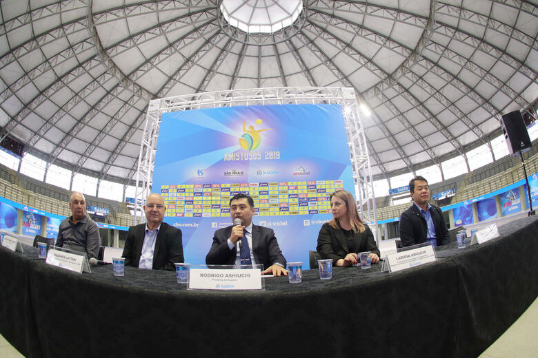 Para a primeira partida, que ocorrerá às 10h10 de 18 de agosto (domingo), a Confederação Brasileira de Voleibol (CBV) disponibilizou 250 ingressos sociais. Já para o segundo jogo, que será realizado a partir das 21h30 do próximo dia 20 (terça-feira), have