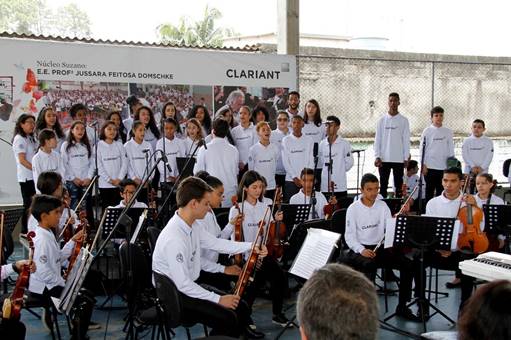 João Carlos Martins celebra 10 anos de projeto em Suzano