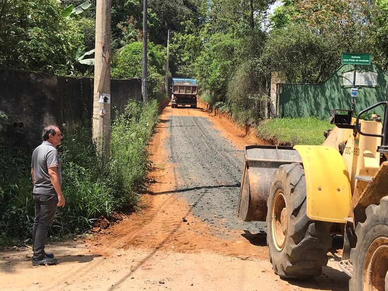 Estradas do Quatinga recebem mutirão de limpeza e melhorias