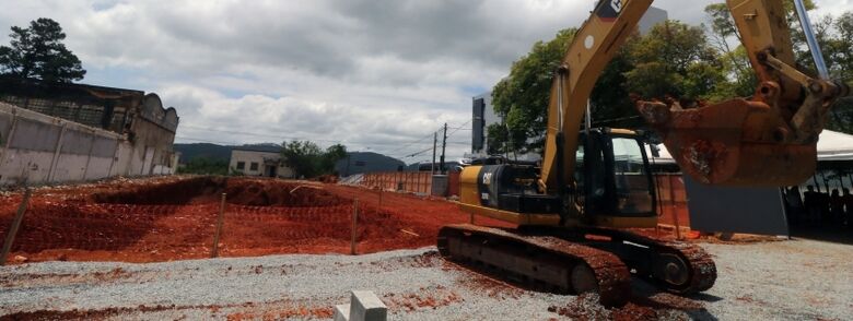Mogi inicia obras de construção da Maternidade Municipal em Braz Cubas