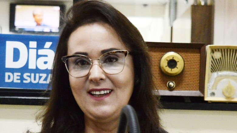 A polivalente jornalista Marilei Schiavi, âncora do Radar Noticioso