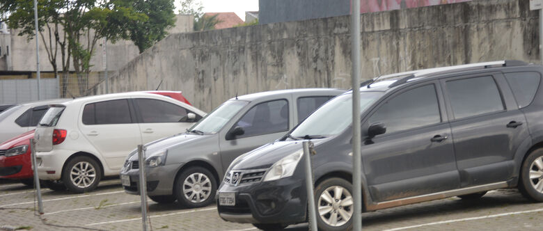 Estacionamento da Câmara será liberado ao público