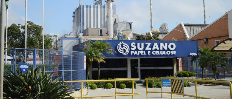 Suzano, empresa fabricante de papel e celulose, doou 200 mil máscaras descartáveis à Embaixada do Brasil em Pequim