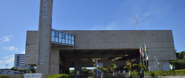 Secretaria de Planejamento e Finanças de Suzano esclarece que, segundo a certidão nº 500/2020, emitida pelo próprio Tribunal de Contas do Estado em 19/03/2020, a documentação e os relatórios de Suzano já foram entregues ao TCE e seguem em análise