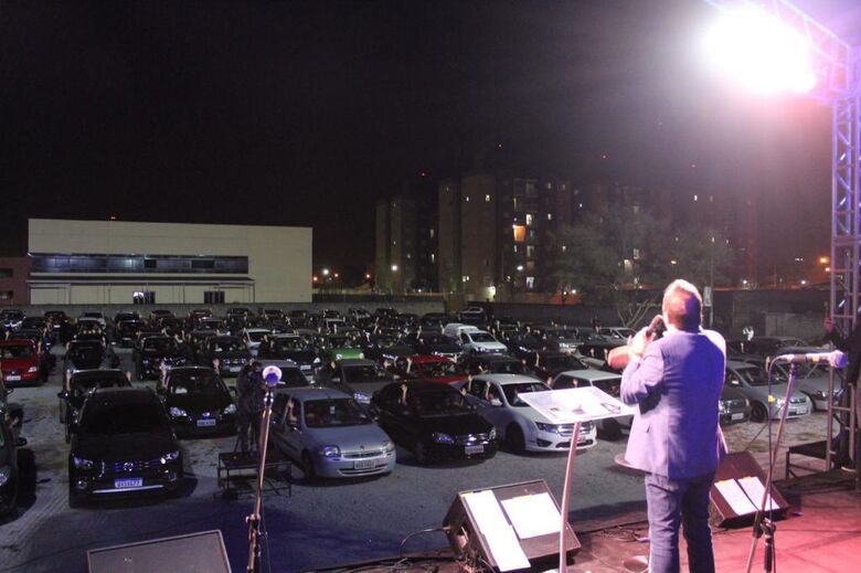 Pastor conta que a receptividade da iniciativa pelos fiéis foi grande, o que resultou em um número expressivo de carros durante os dois encontros programados pela denominação