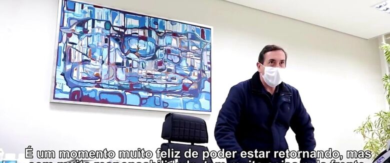 Marcus Melo publicou video informando que está curado do novo coronavirus