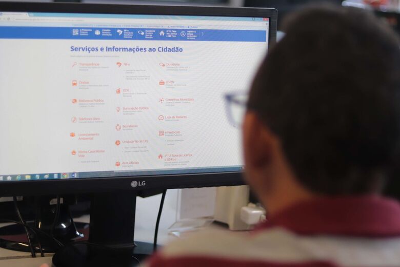 De acordo com a Secretaria Municipal de Desenvolvimento Econômico e Geração de Emprego, atualmente, o Centrus (avenida Paulo Portela, 210 – Centro) recebe 300 pessoas por dia, em média, contra cerca de 500 antes da decretação da quarentena