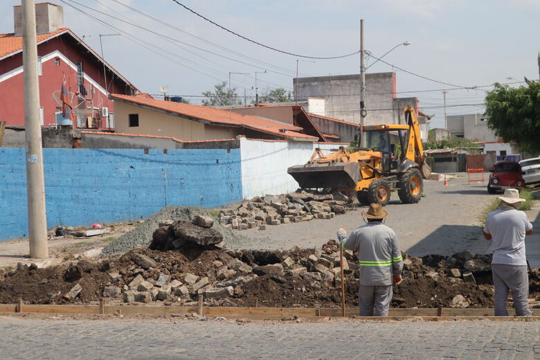 Rua do Suzanópolis começa a receber obras de revitalização