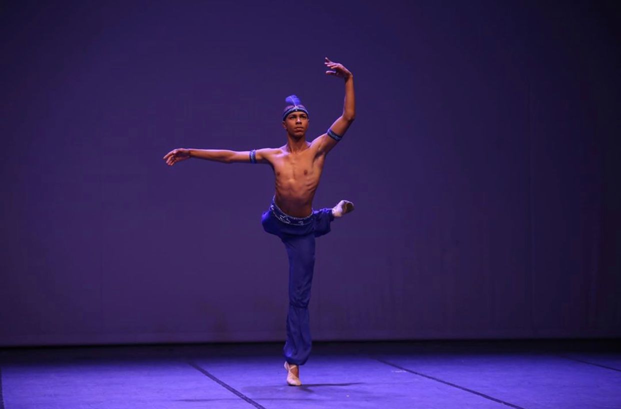 Suzanense ingressa na companhia canadense  Ballet Edmonton