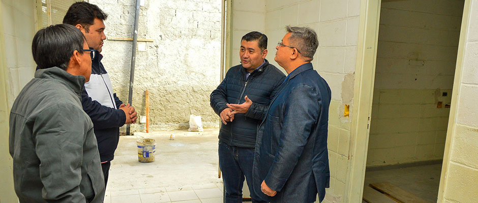 Ashiuchi vistoria obra de reforma da UBS do bairro Jardim Vitória ...