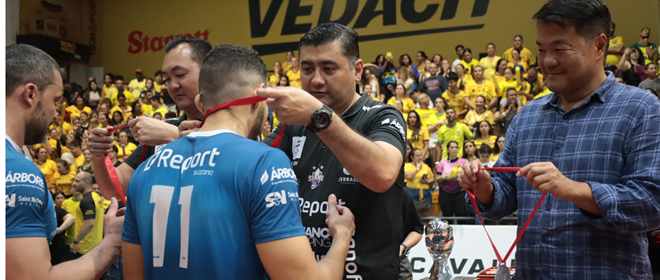 Suzano Vôlei é vice-campeão do Campeonato Paulista de Voleibol