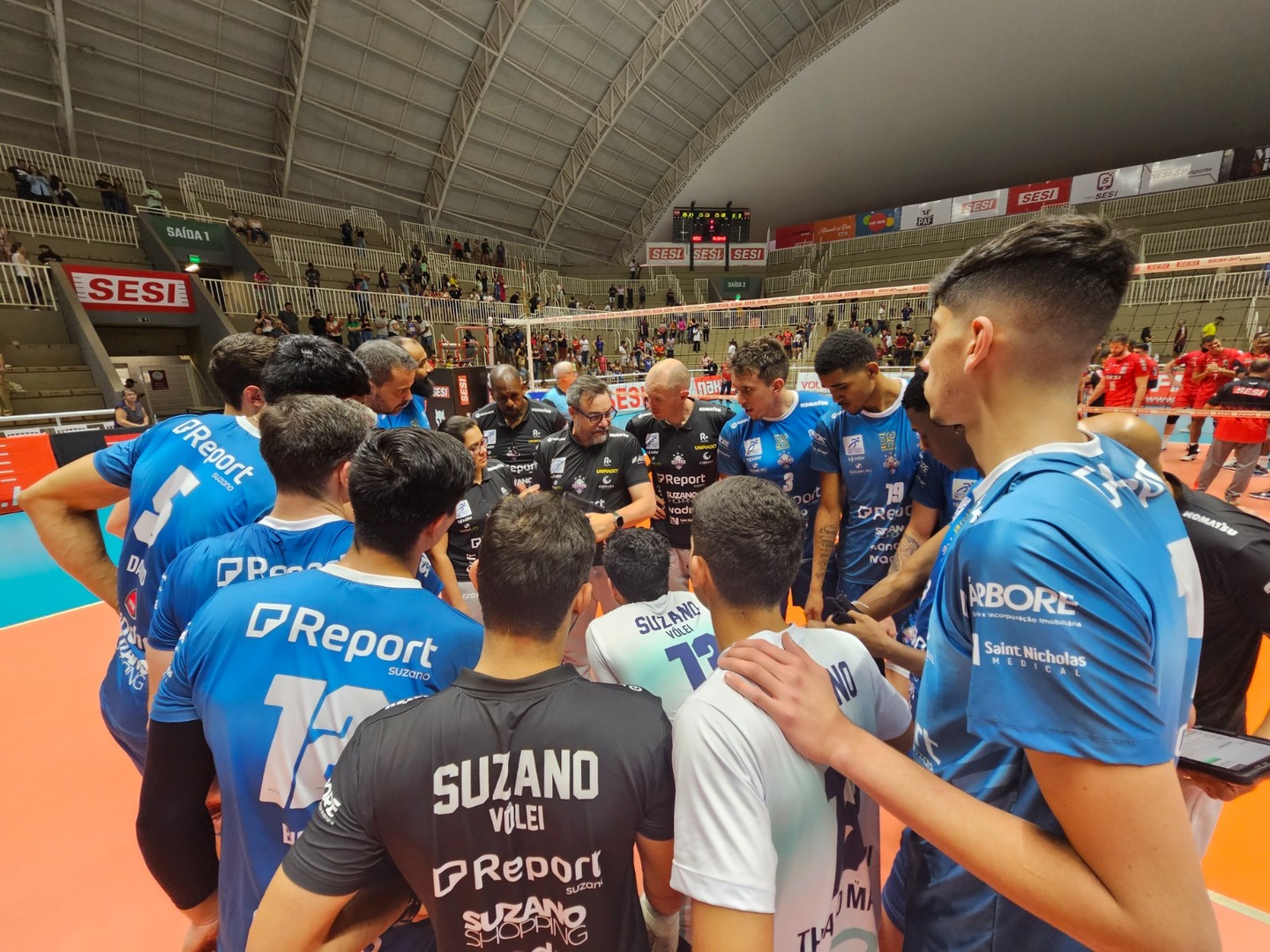 Em jogo de viradas, Suzano vence Guarulhos no tie-break e empata a decisão  do Paulista de vôlei - Jornal Folha Metropolitana